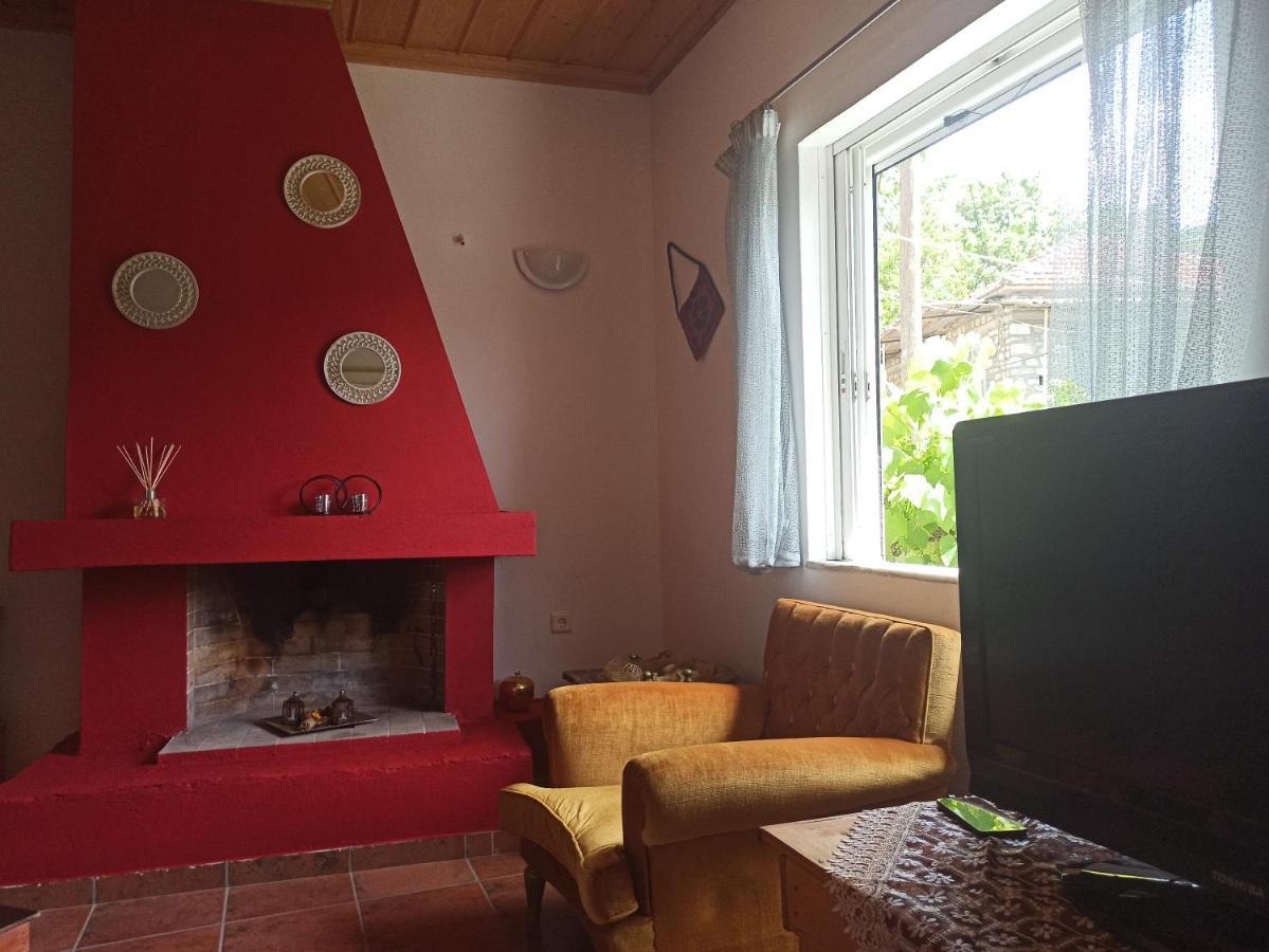 プラマンタ Elli΄S House Συγχρονο Σπιτι Στα Πραμανταヴィラ エクステリア 写真